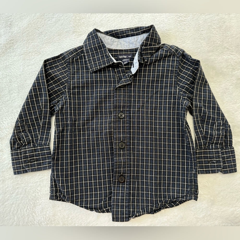 Baby gap 12-18 month button down long sleeve shirt